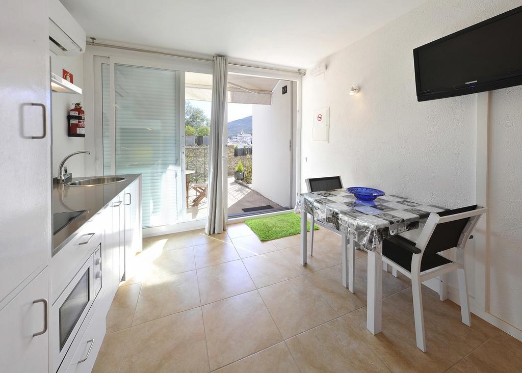 Aparthotel L'Heretat Cadaqués Kültér fotó