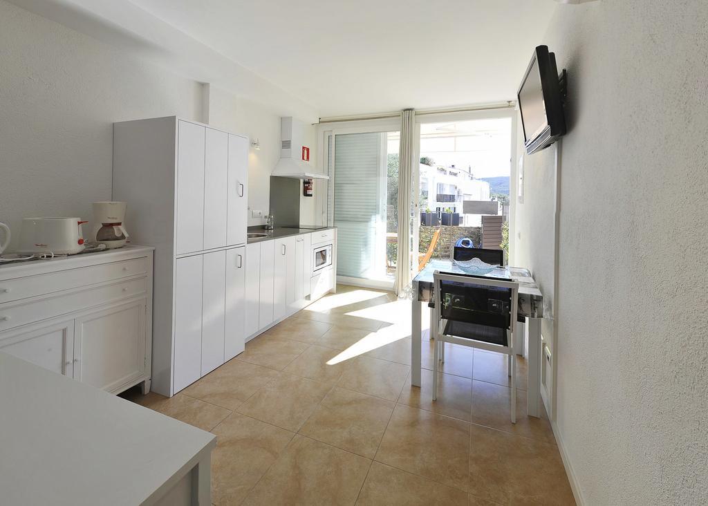Aparthotel L'Heretat Cadaqués Kültér fotó